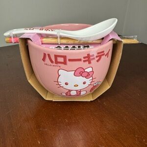 Brand New!!! Hello Kitty bowl chopstick and spoon set.